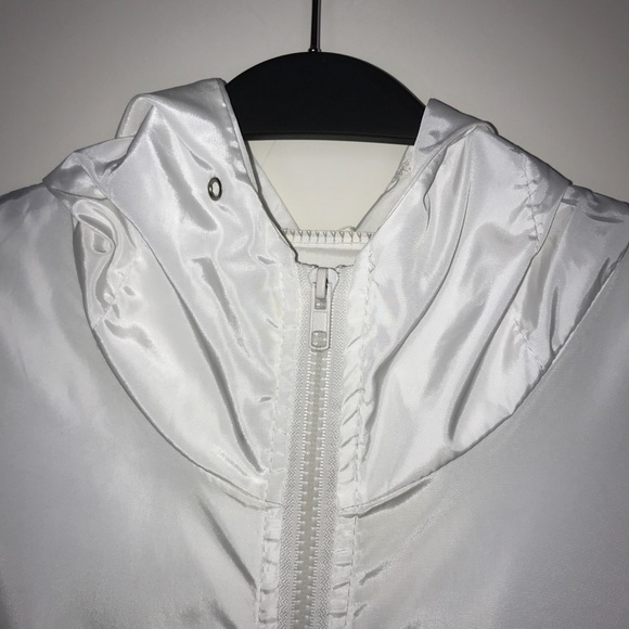 SHEIN Colour Block Windbreaker - Picture 6 of 10